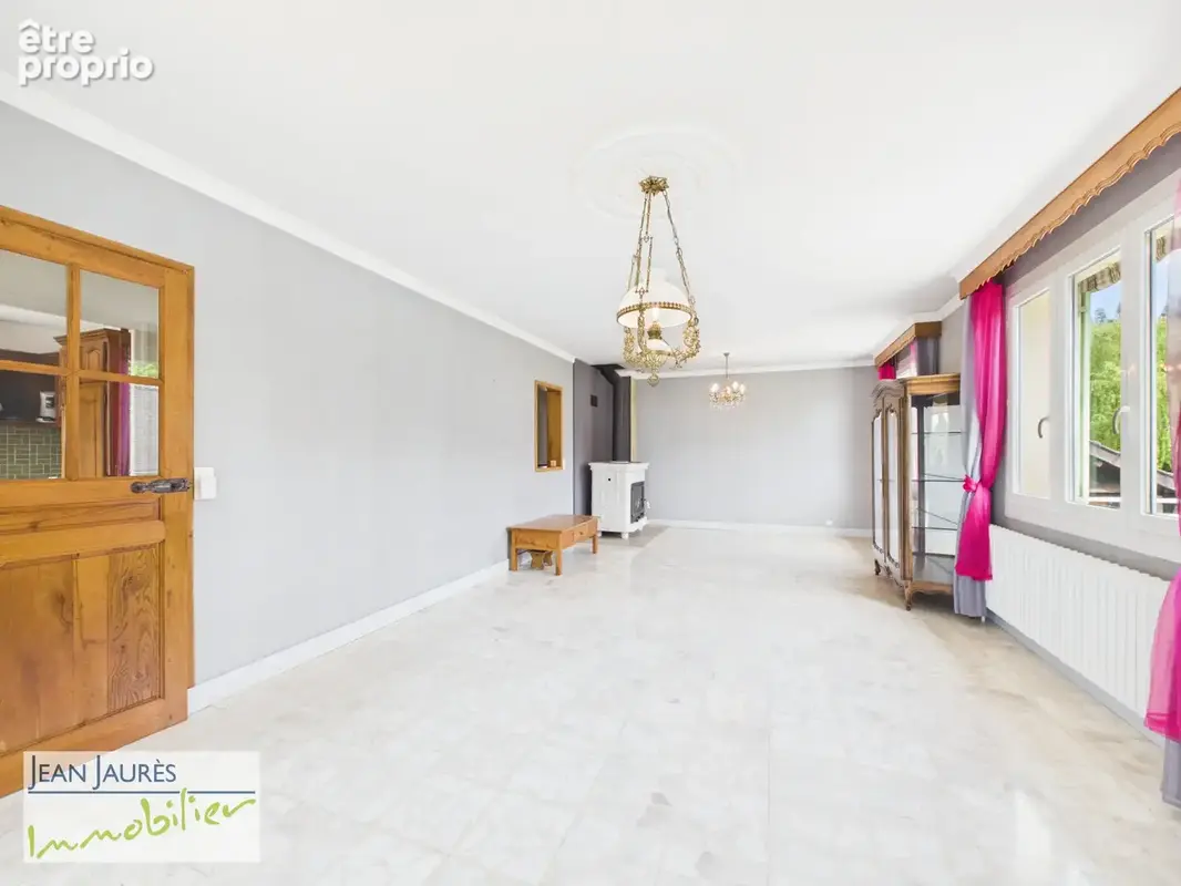Maison sur sous-sol complet avec grand terrain et atelier - photo 5