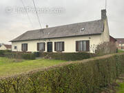 Maison à DOMLEGER-LONGVILLERS