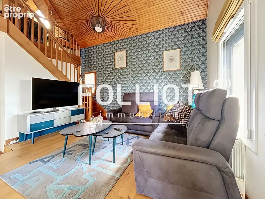 A VENDRE, Maison Saint Laurent De Cuves 5 pièce(s) 139 m2 - photo 6