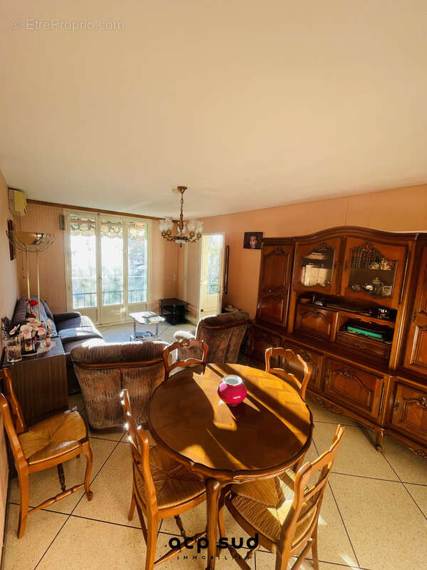 Appartement à MARSEILLE-10E
