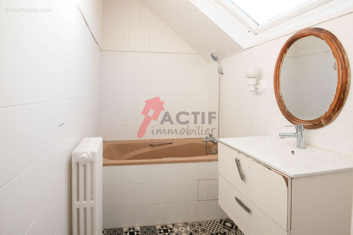 Maison à CORBEIL-ESSONNES