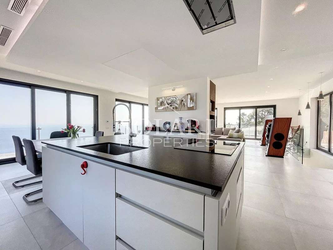 Maison à THEOULE-SUR-MER