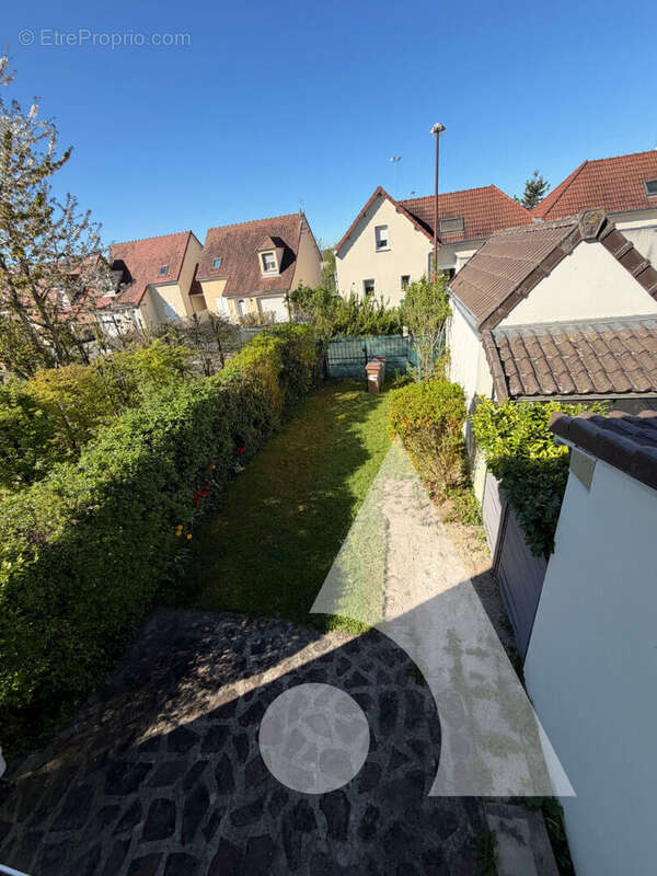 Maison à SAINT-ANDRE-LES-VERGERS