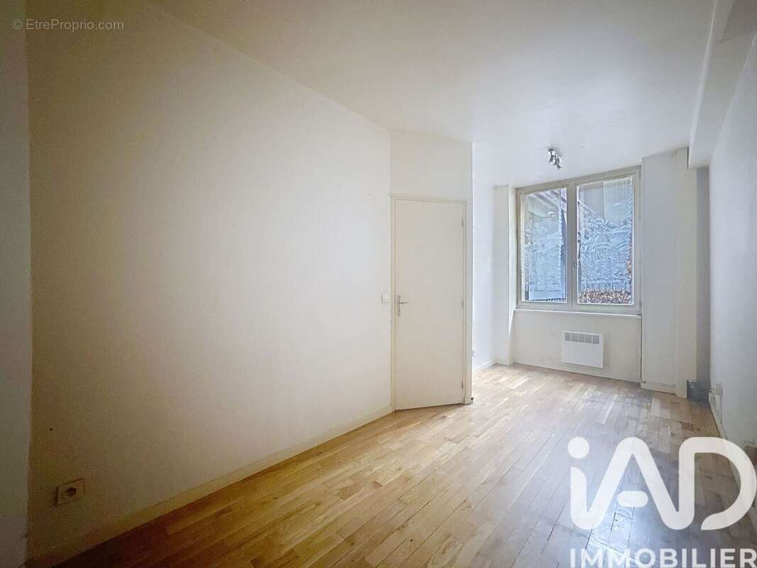 Photo 6 - Appartement à LONS-LE-SAUNIER