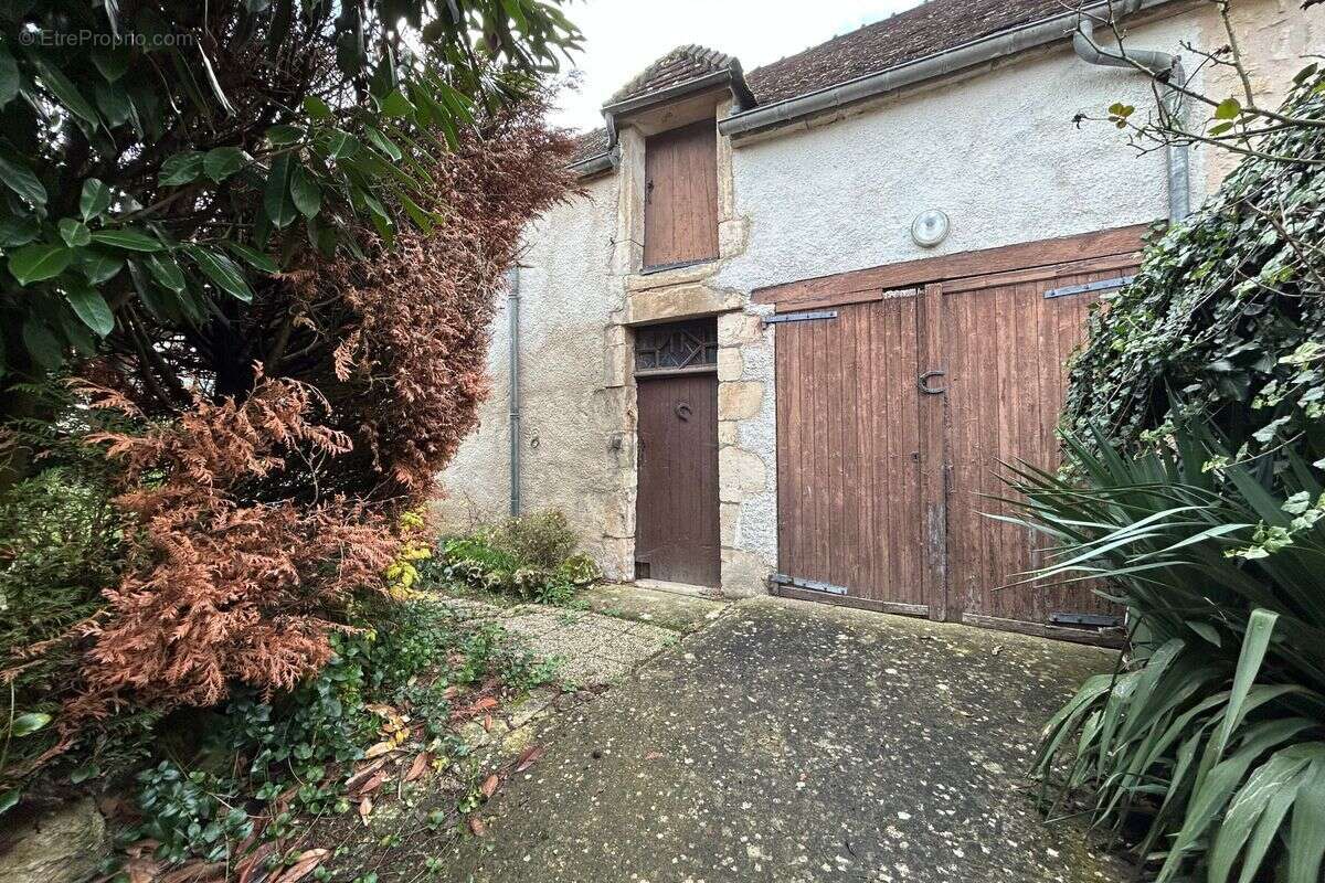 Maison à ETAIS-LA-SAUVIN