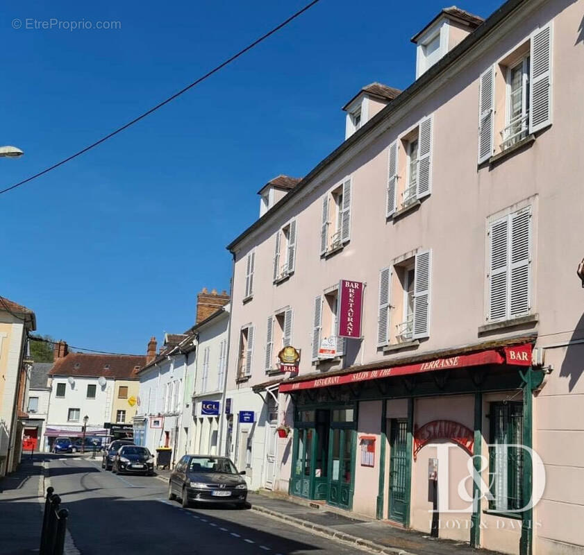 Appartement à LIMOURS