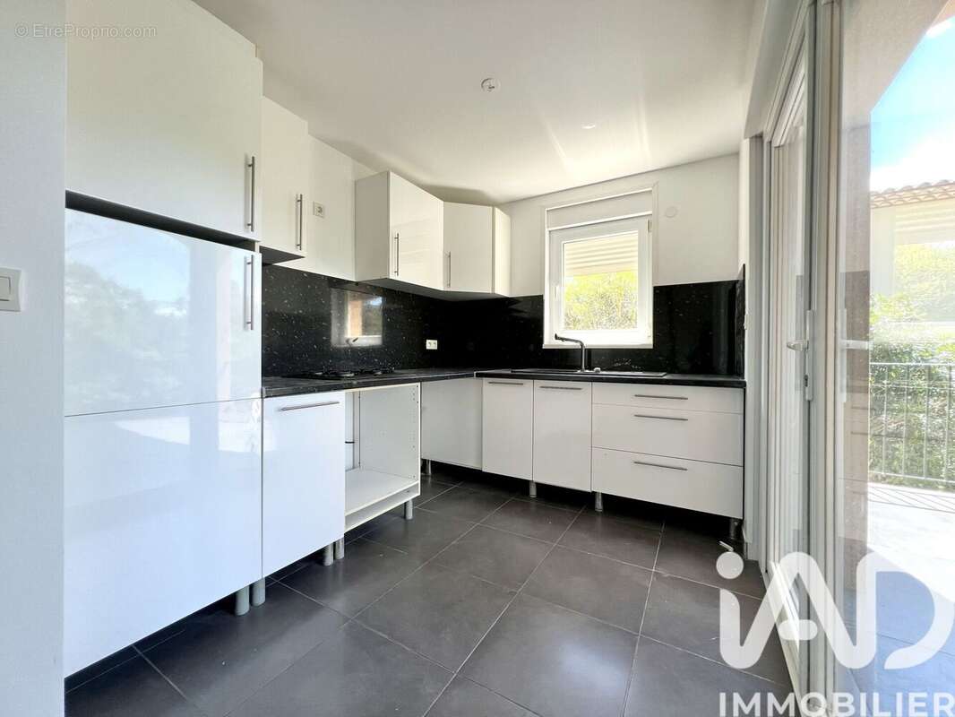 Maison 120 m² à Saint-Jean-De-Barrou  - photo 5