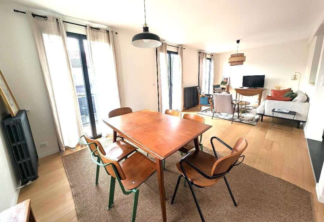 Maison à VITRY-SUR-SEINE