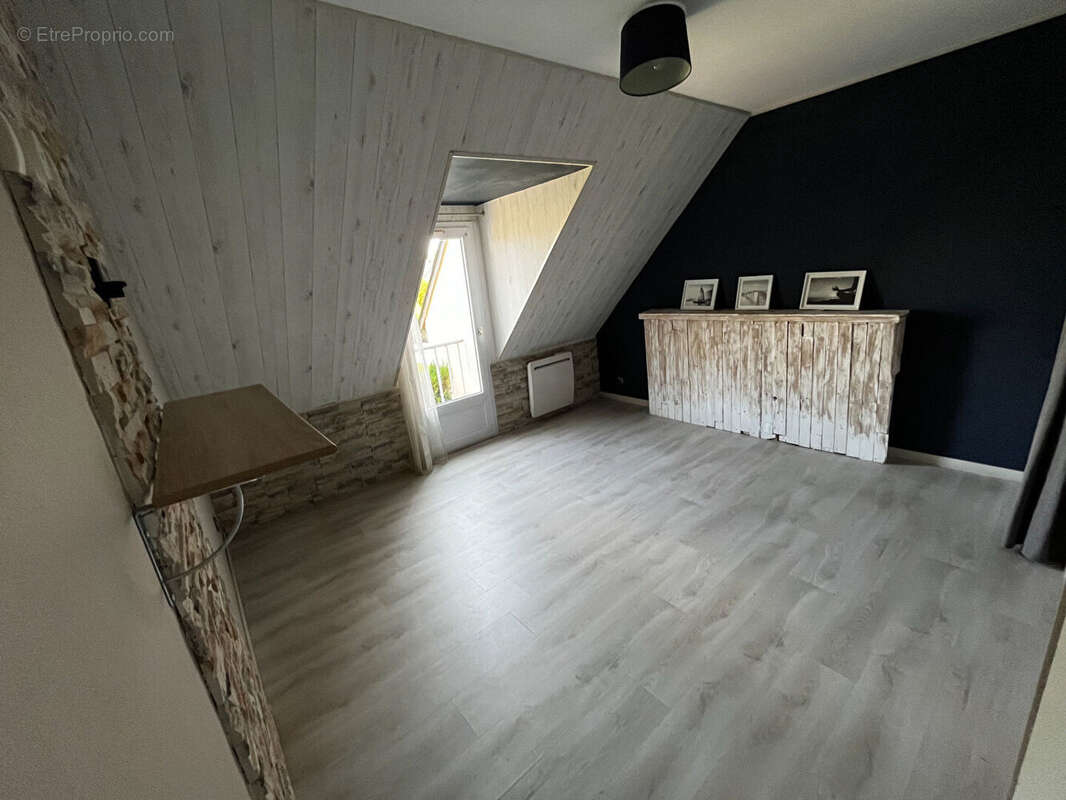 Angers proche CHU - Maison 94m2 - 5 pièces - terrain 317m2 - photo 7