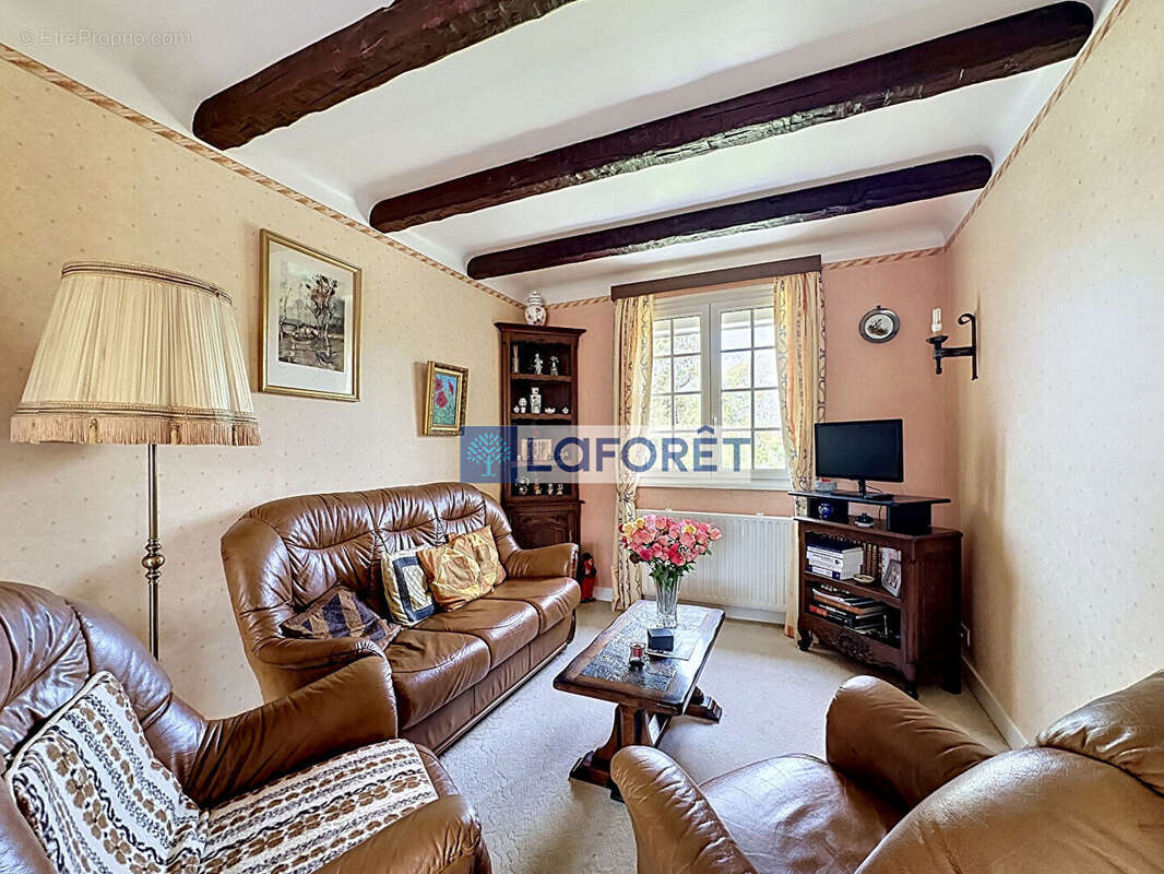 Maison à FRONCLES
