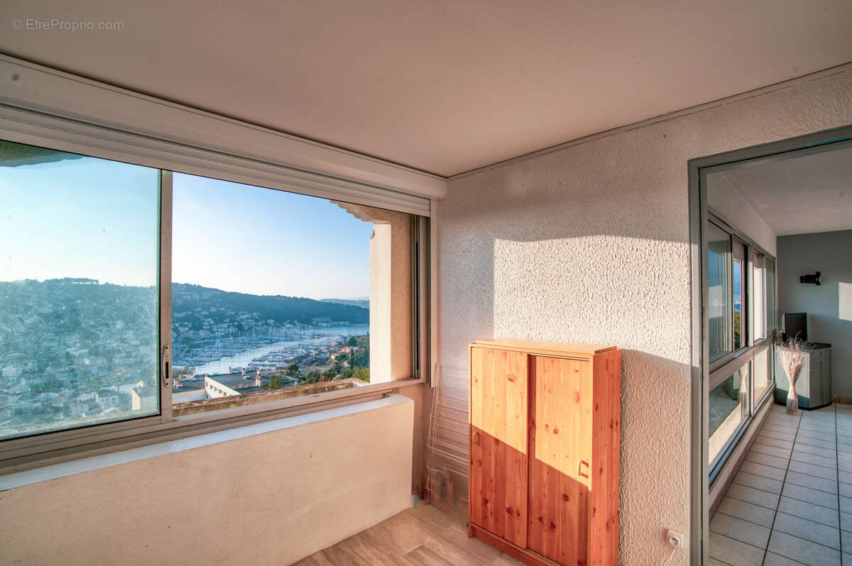 Appartement à SAINT-MANDRIER-SUR-MER