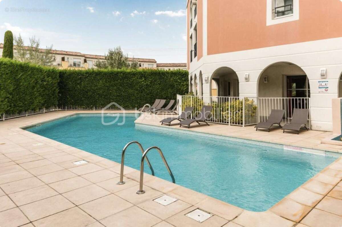 Appartement à ROUSSET