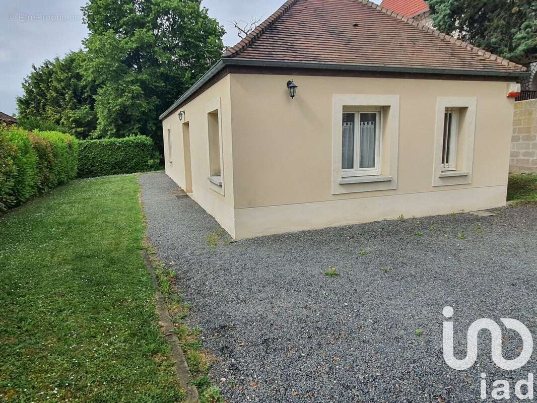 Photo 2 - Maison à COURLON-SUR-YONNE