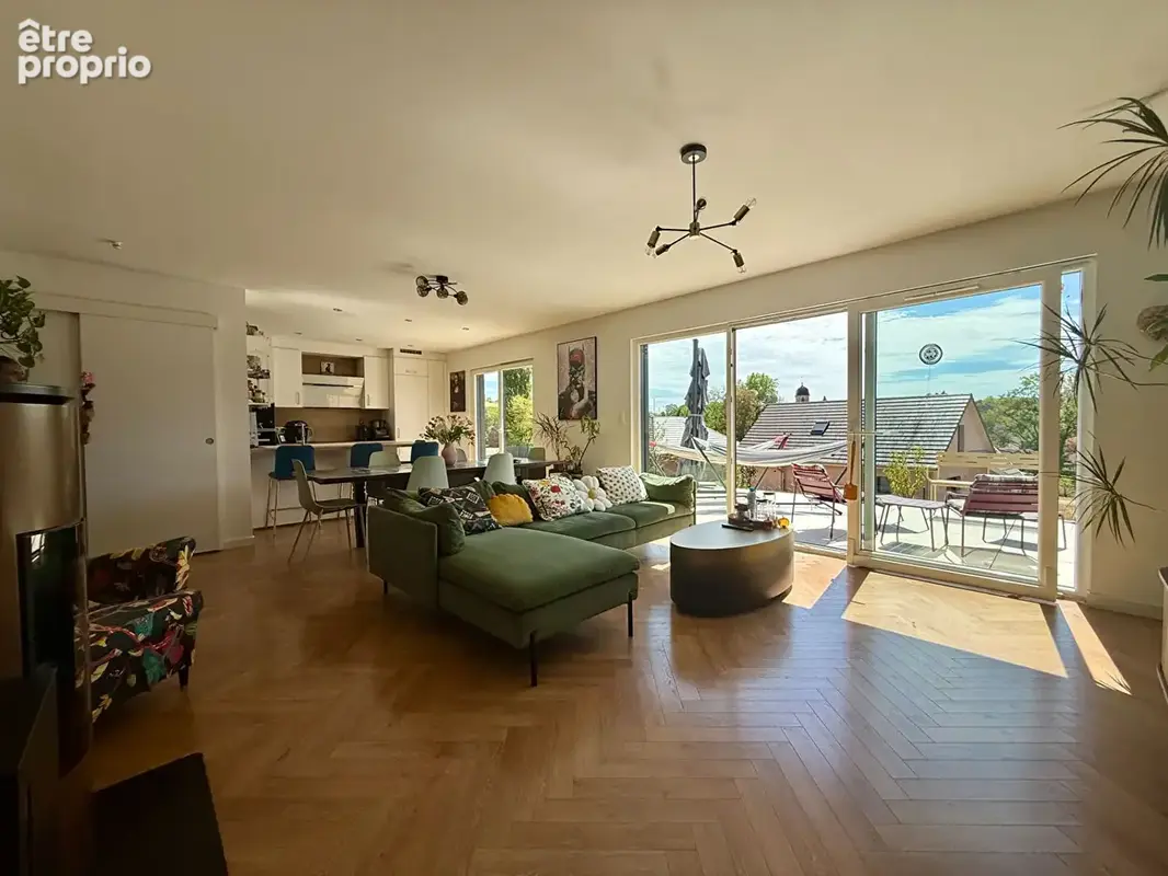 Maison contemporaine en bois, 4 chambres, l'Etoile 39570 - photo 5