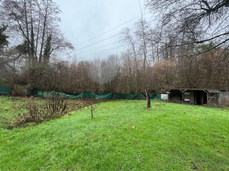 Terrain à LE BREUIL-EN-AUGE