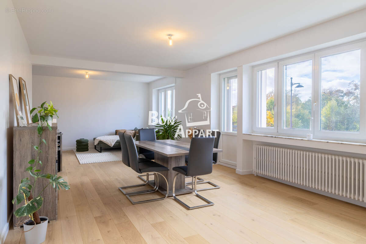 Maison à MONTOIS-LA-MONTAGNE