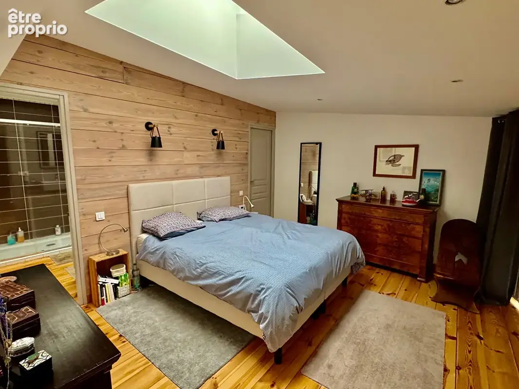 CEYRAT BOISSEJOUR / Ensemble immobilier de plus de 200 M2 - Atypique et Fonctionnel ! - photo 12