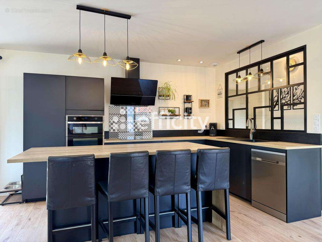 Maison 112 m² à Lanton  - photo 7