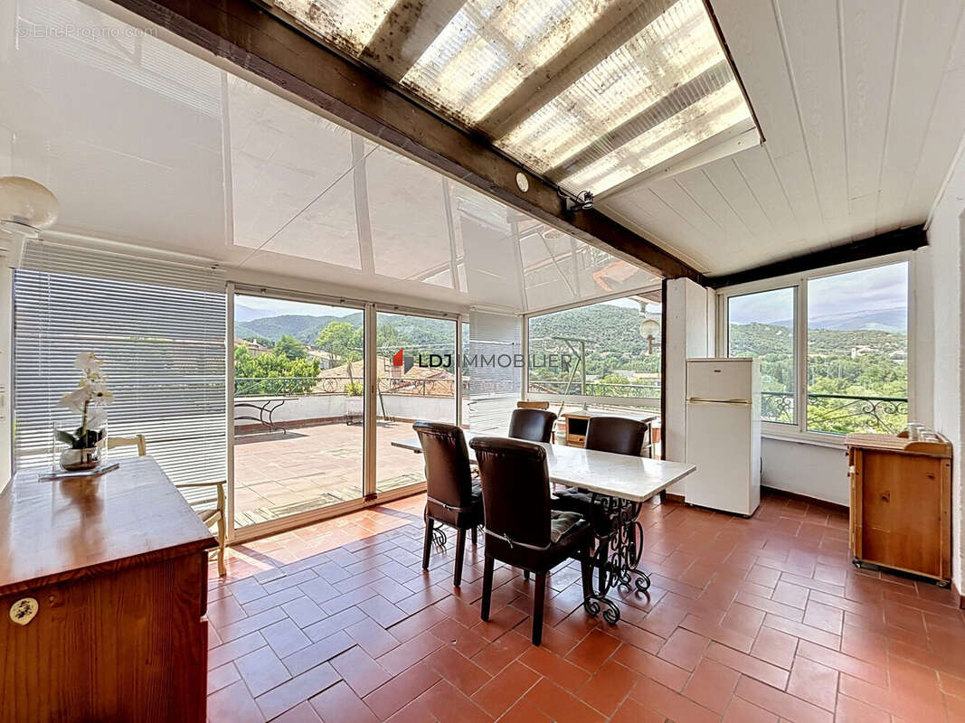 Maison 187 m² à Prades  - photo 5