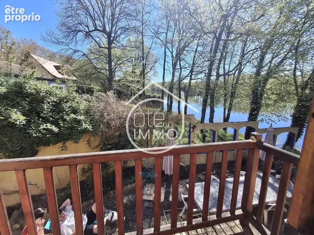SAINT-CAPRAISE-DE-LALINDE : Propriété de charme en bord de Dordogne de 134 m², cadre de vie exceptionnel - photo 8