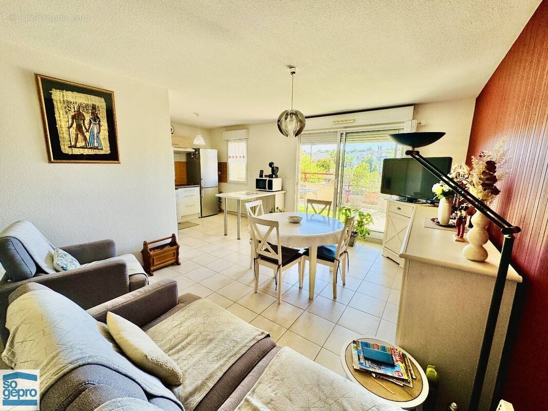 Réf : 2112 - Vente Appartement 3 Pièces, secteur Capiscol avec Garage ! - photo 4
