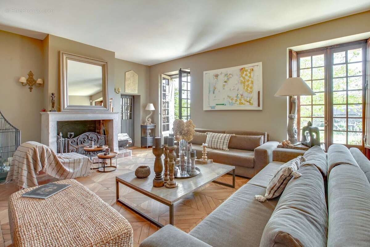 Maison à MONTFORT-L'AMAURY