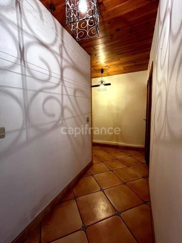 Jolie maison de campagne (320 m2, 9 pièces, 5 chambres) à vendre, sur terrain de 8500 m2, à dix minutes d'Auch (32) - photo 14