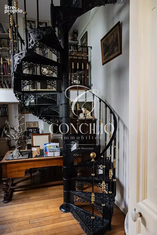 À VENDRE Une maison de famille de style Belle Époque, à la française - photo 8