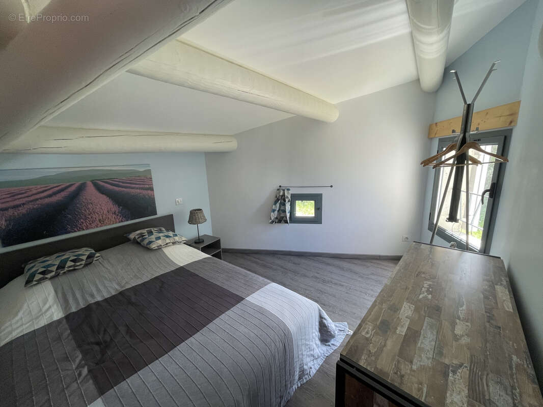 Maison à MALAUCENE