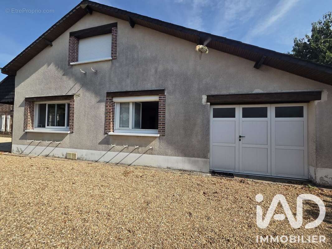 Maison 128 m² à Brou  - photo 4