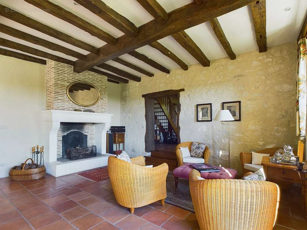 Maison à SAUSSIGNAC