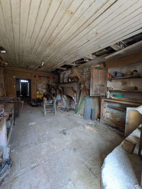 Maison à CIREY-LES-MAREILLES