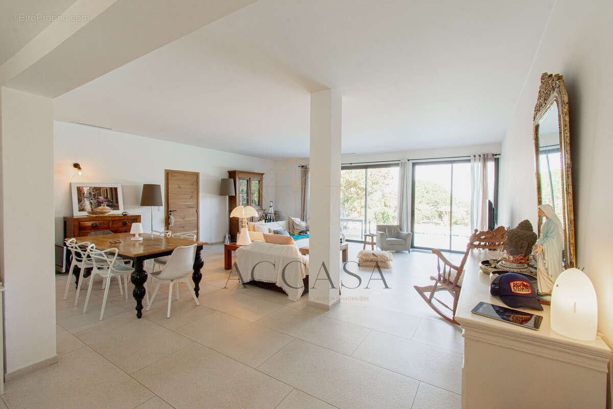 Maison à PORTO-VECCHIO