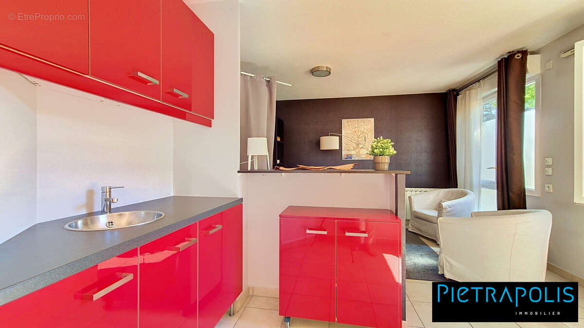 Appartement à TASSIN-LA-DEMI-LUNE