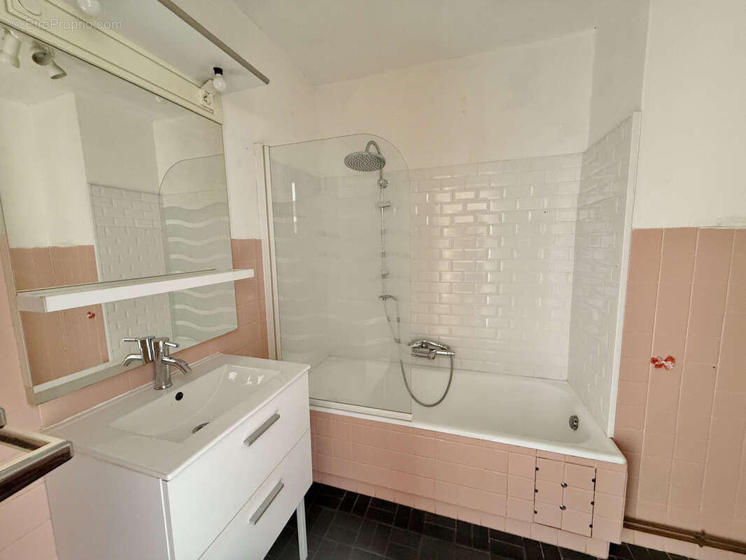 Appartement à SAINT-RAPHAEL