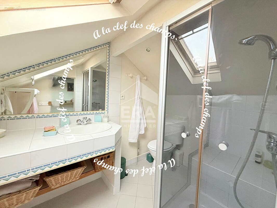 Maison à BURES-SUR-YVETTE