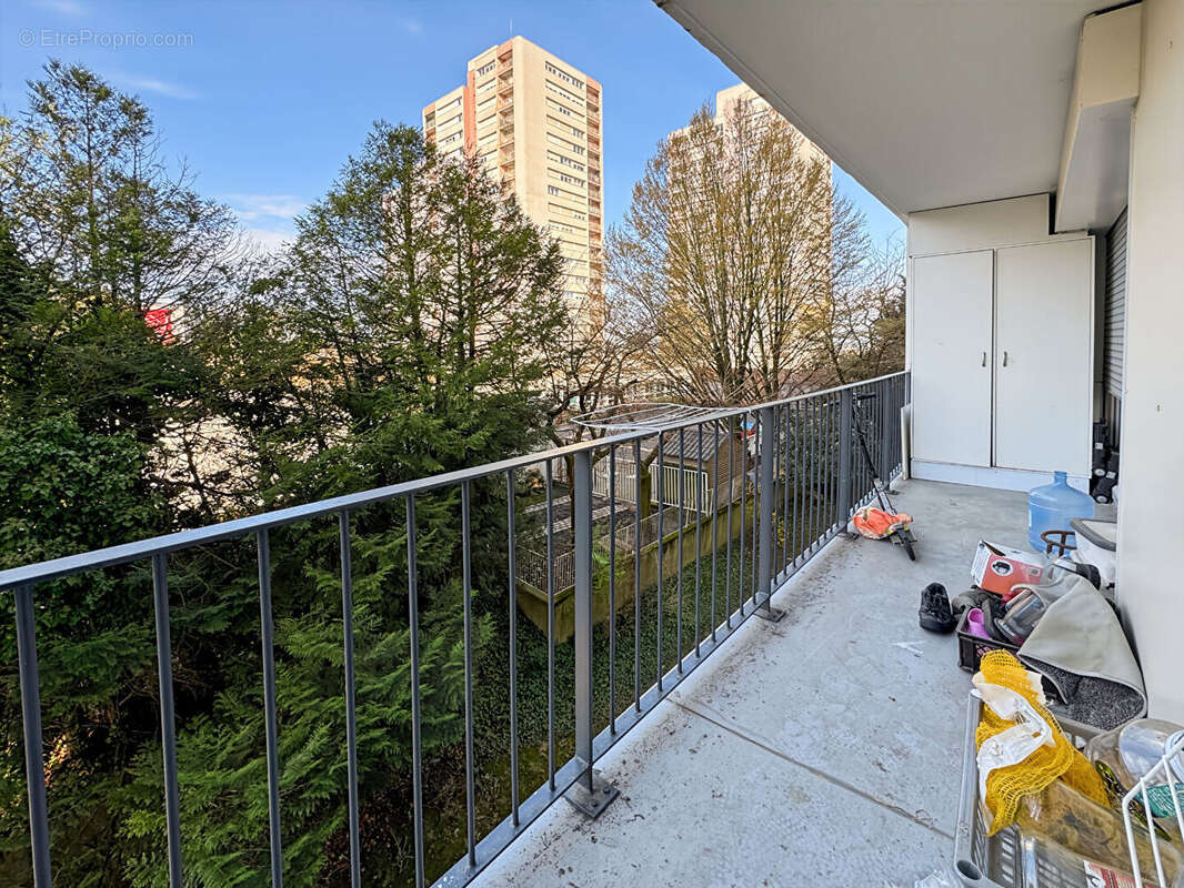 Appartement à ROSNY-SOUS-BOIS