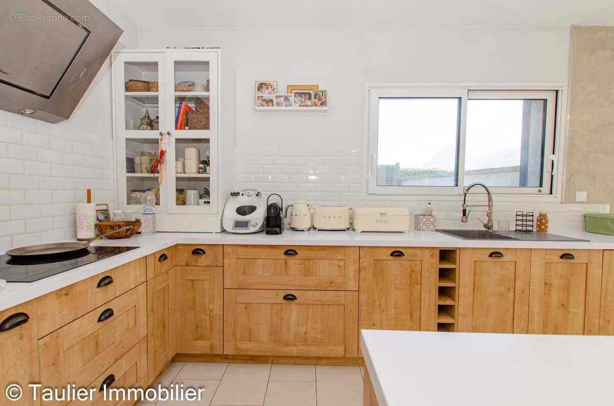 Maison à SAINT-LATTIER