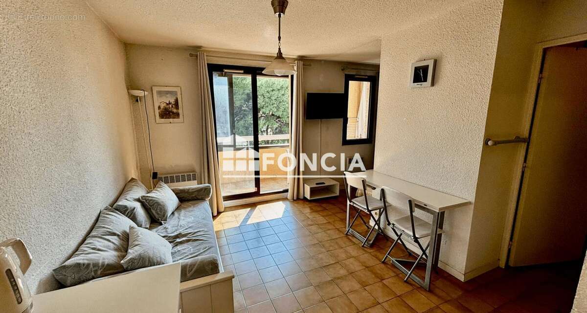 Appartement à SIX-FOURS-LES-PLAGES