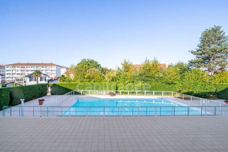 Appartement à CIBOURE