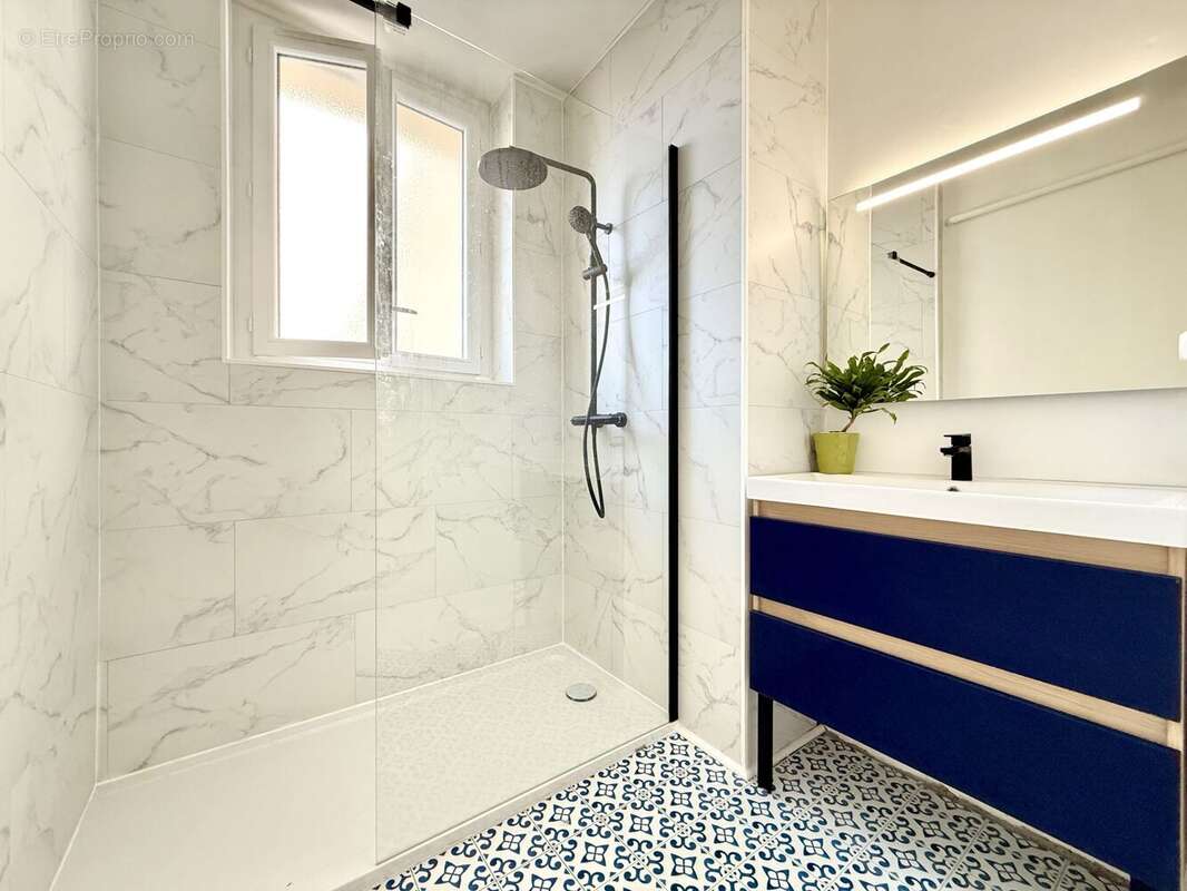 Appartement à CHAMALIERES