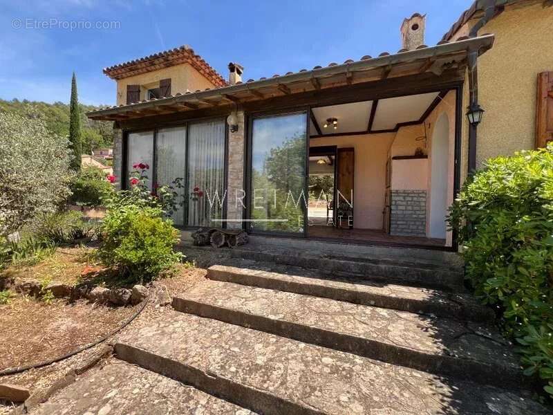 Maison à LE LUC