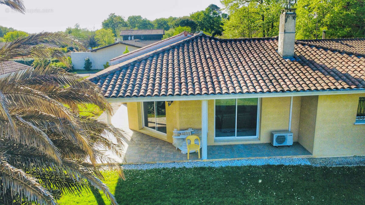 Maison à SAUBION