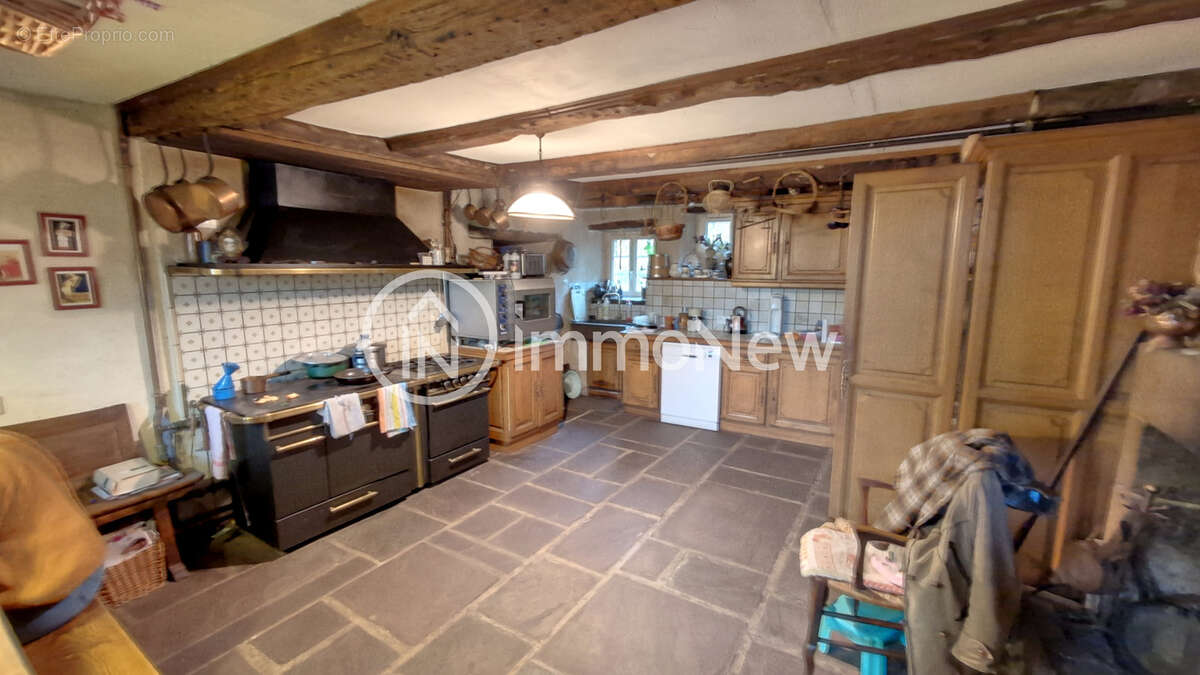 Maison à HOCQUIGNY