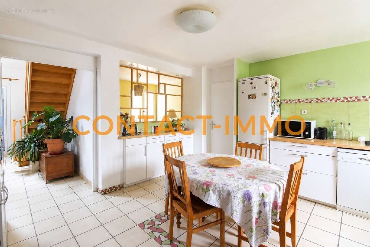 Maison 173 m² à Yerres  - photo 7