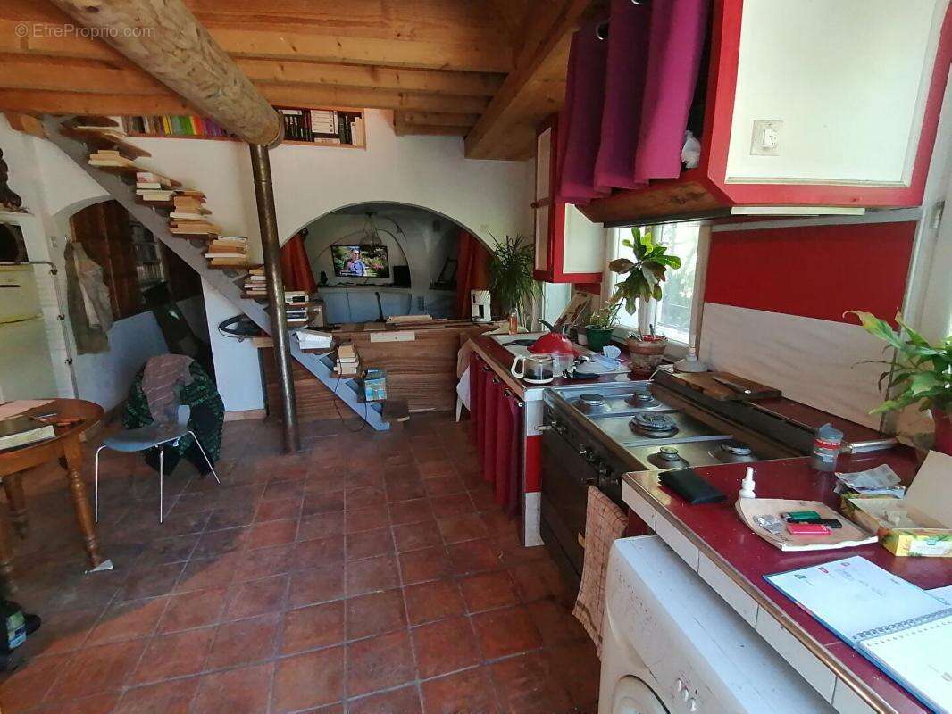 Appartement à MARSEILLE-11E