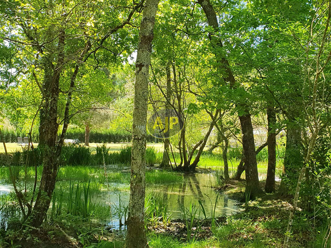 Maison à GRAYAN-ET-L'HOPITAL