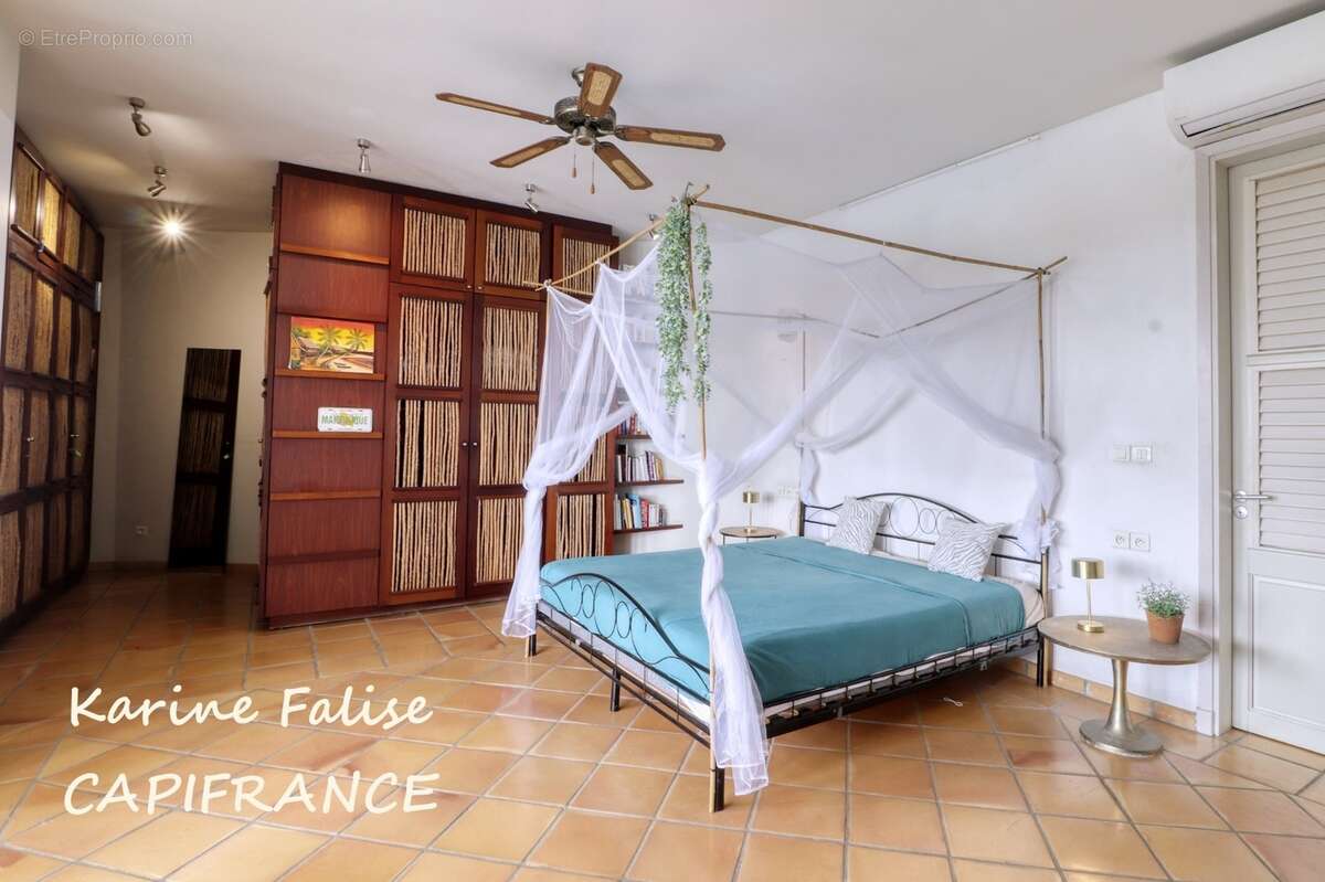 Villa d'architecte T5 avec studio indépendant, piscine et vue mer exceptionnelle - photo 9