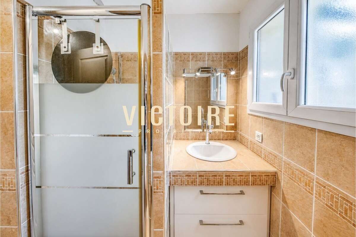 Appartement 55 m² à Cassis  - photo 6
