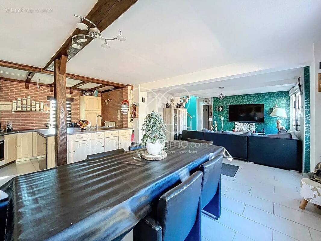 Maison à RAIMBEAUCOURT